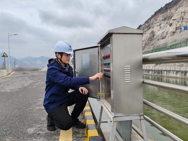  新春走基层丨守渠人24小时在岗，守护一泓清水永续北上 新闻