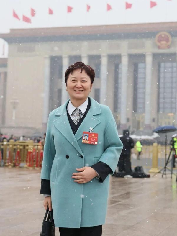 全国人大代表张谨提出建议：涵养城市生机，探索土地开发新路径。