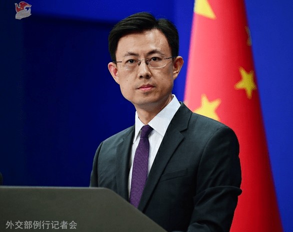  霍尔木兹海峡危机升级引发全球关注；中方外交回应呼吁停火止战，维护能源通道稳定。 新闻