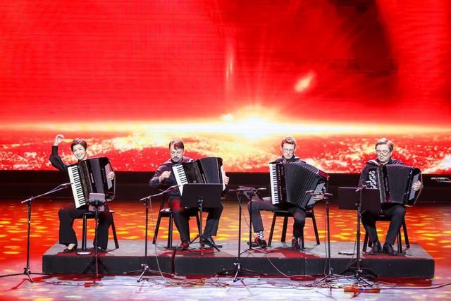  【技术解析】手风琴艺术的跨界融合密码：第八届国际手风琴文化艺术周深度观察 文化旅游