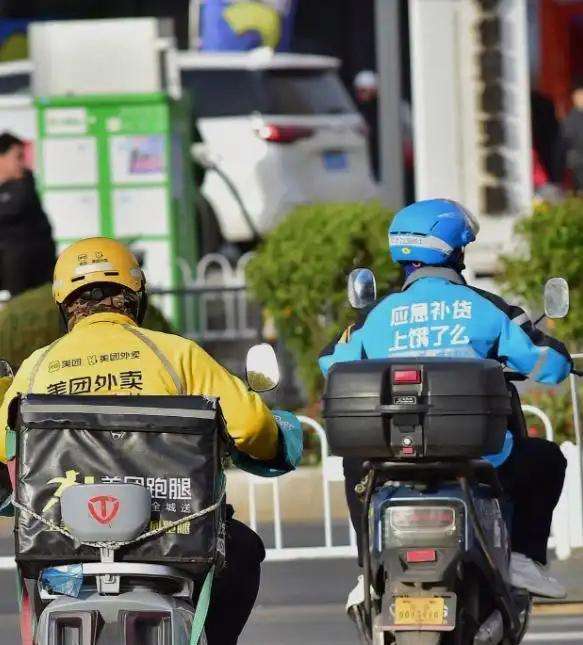  【行业深度】1300万骑手数据背后的结构性困局：从人力供需错配到平台经济悖论 新闻